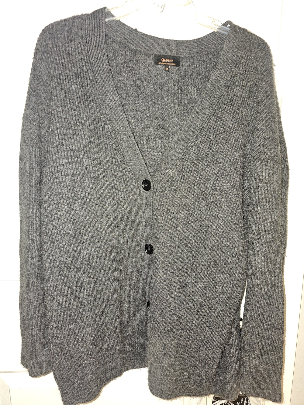 Quince Women's Heather Gray V-Neck Button-Front Cardigan
